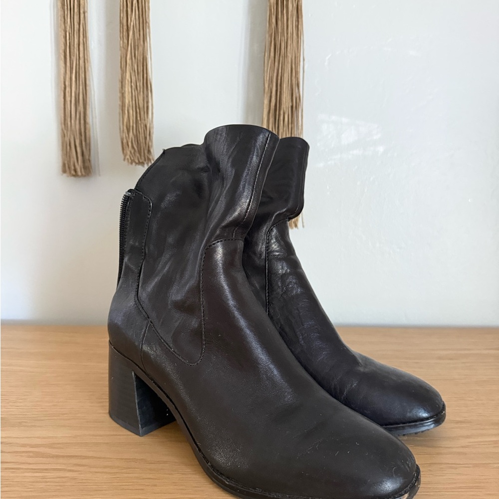 Kelsi Dagger Black Leather Ankle Boots - Classic Block Heel